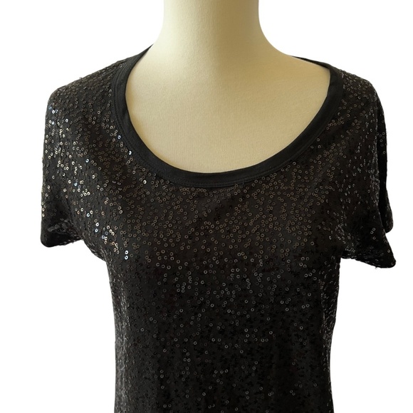 DKNY SS TEE SHIRT M 100% COTTON SEQUINS ELEVATED CASUAL SHIMMERY DAY TO DATE - Picture 3 of 12